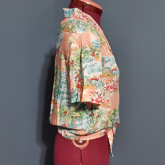 American Eagle Multicolor Tropical Hawaiian Blouse Tie Front Women's Size Small - Picture 4 of 6